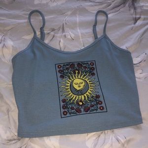 Sun moon crop tank